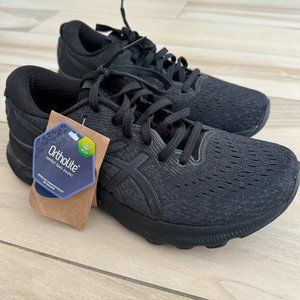 NEW Asics Sneakers - Womens Size 8, extra wide - all black